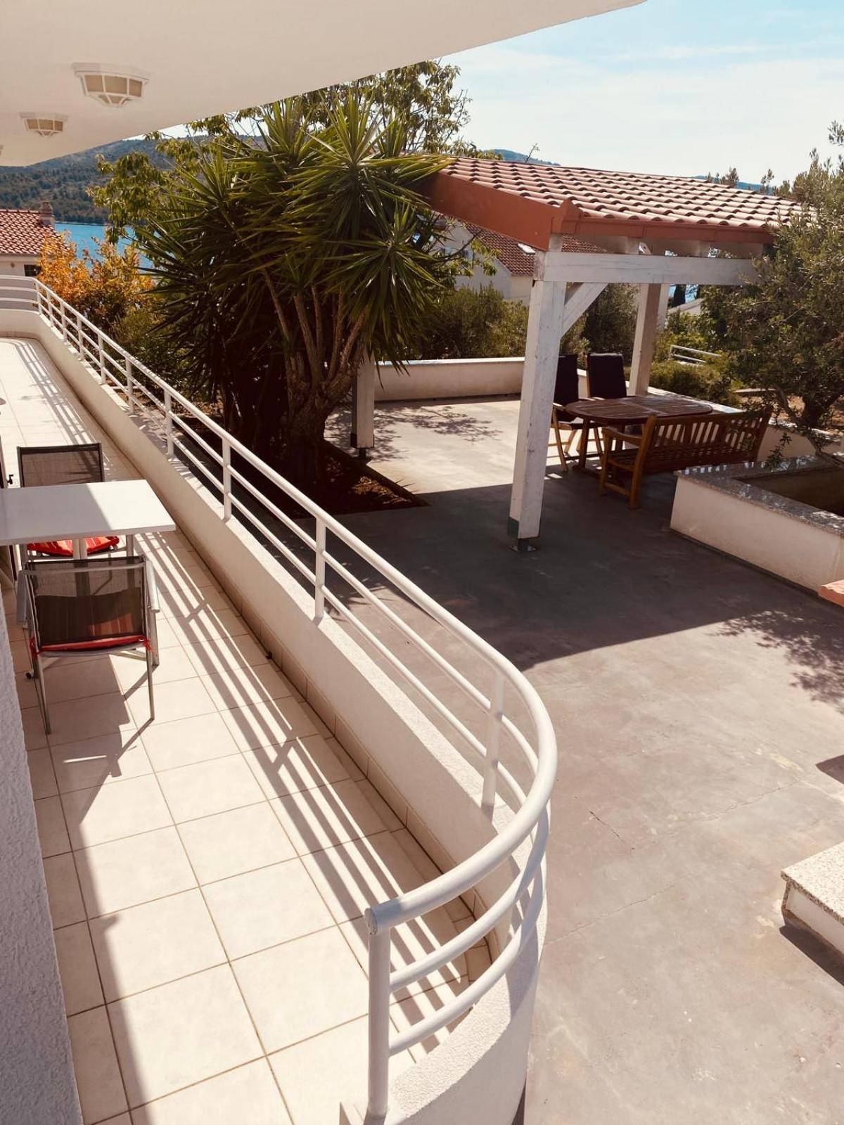 Ferienwohnung House Agradable Seget Vranjica Exterior foto