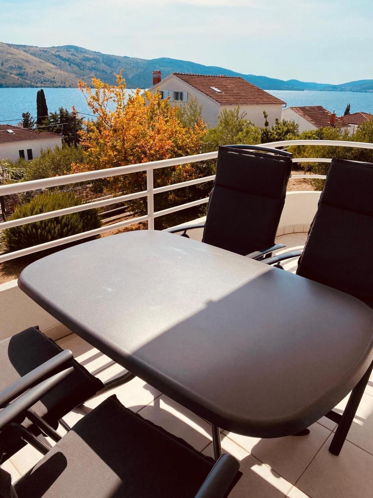 Ferienwohnung House Agradable Seget Vranjica Exterior foto