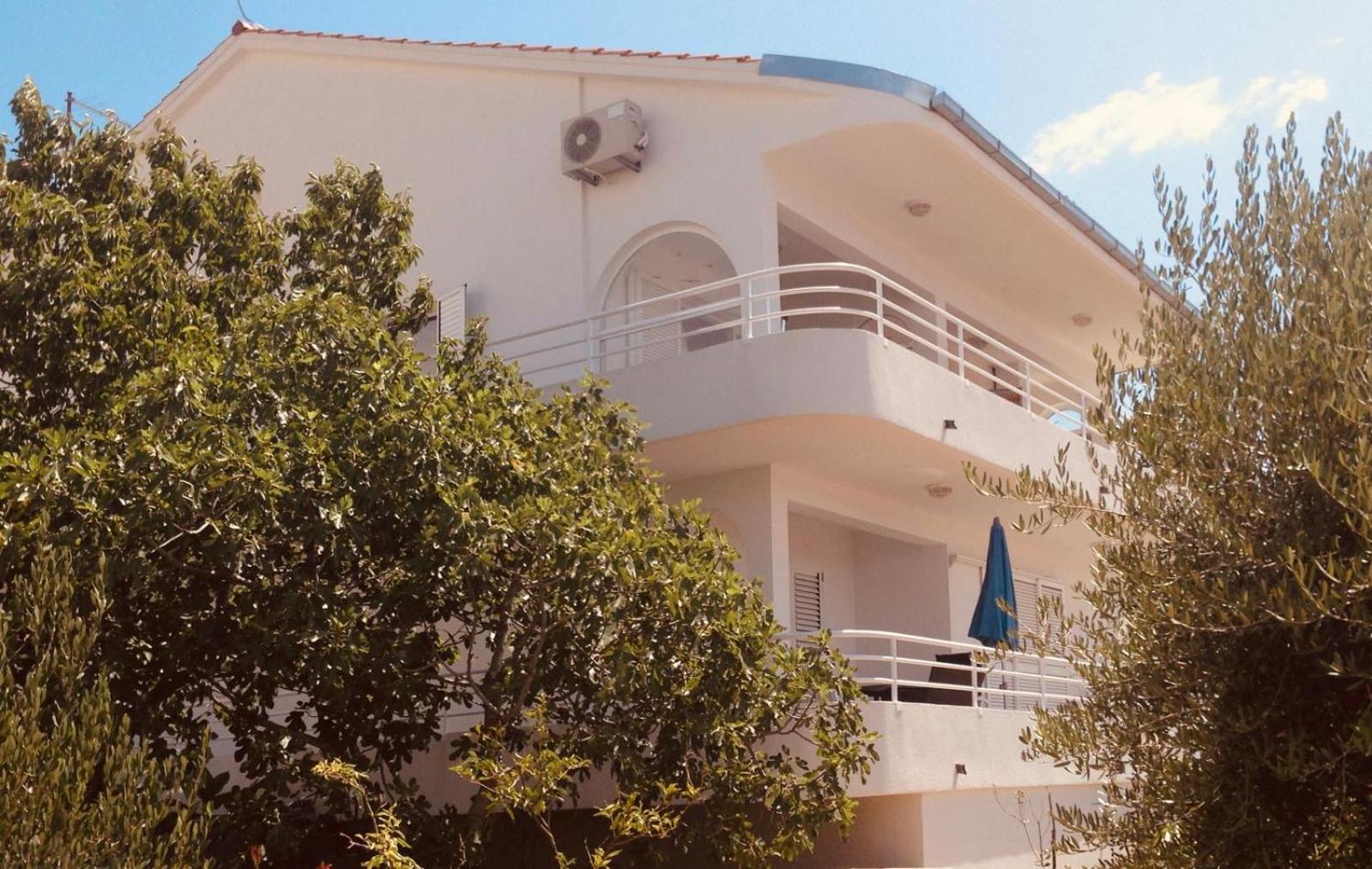 Ferienwohnung House Agradable Seget Vranjica Exterior foto