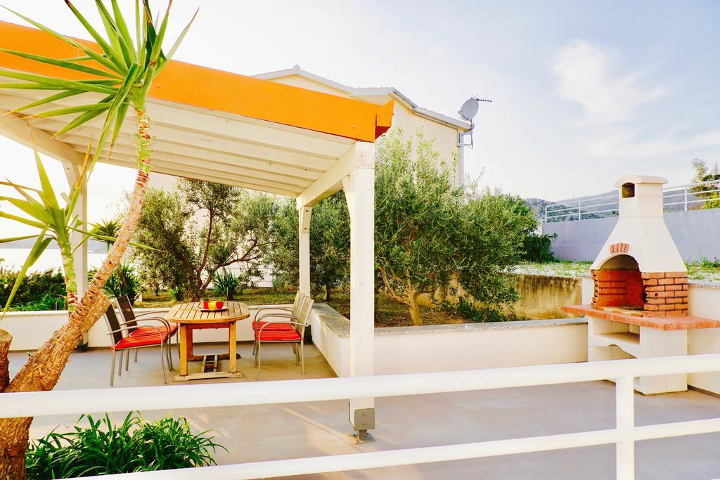Ferienwohnung House Agradable Seget Vranjica Exterior foto